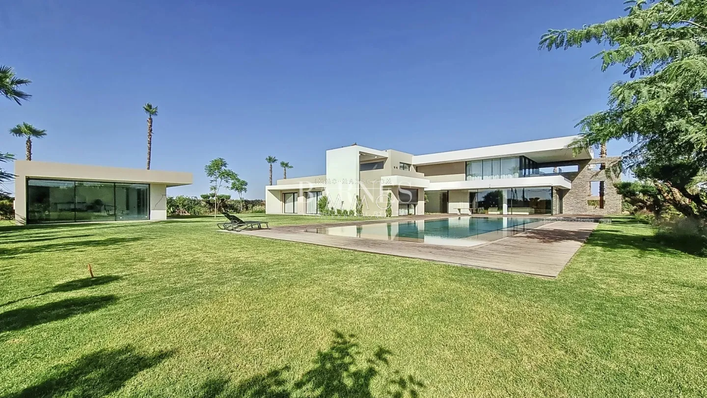 Villa contemporaine de luxe À vendre route amizmiz