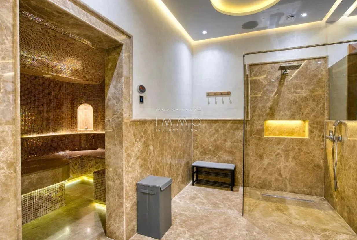 Villa à vendre route d'amizmiz marrakech – 5 chambres – 740 m² – rooftop – piscine chauffée