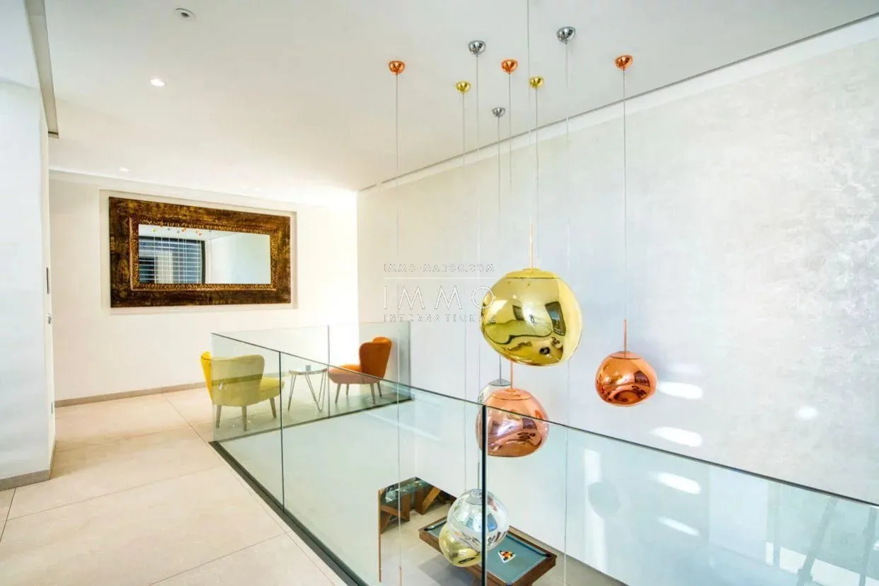 Villa à vendre route d'amizmiz marrakech – 5 chambres – 740 m² – rooftop – piscine chauffée