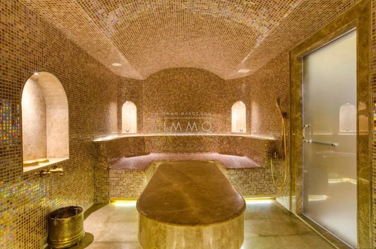 Villa à vendre route d'amizmiz marrakech – 5 chambres – 740 m² – rooftop – piscine chauffée