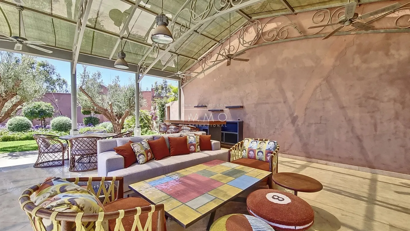 Villa d’exception à l’architecture octogone – route de l’ourika – 9 chambres – parc de 1 hectare