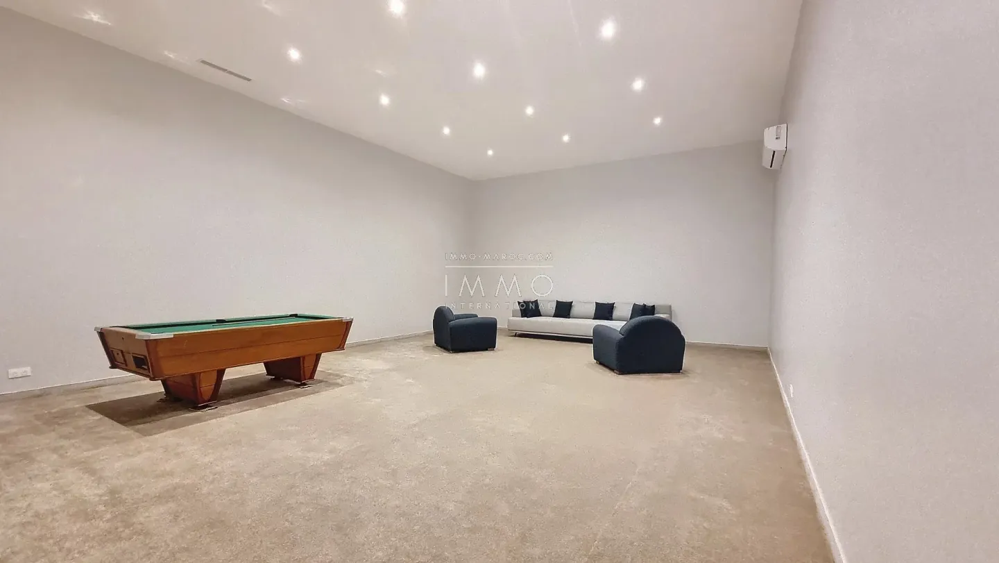 Villa d’exception à l’architecture octogone – route de l’ourika – 9 chambres – parc de 1 hectare