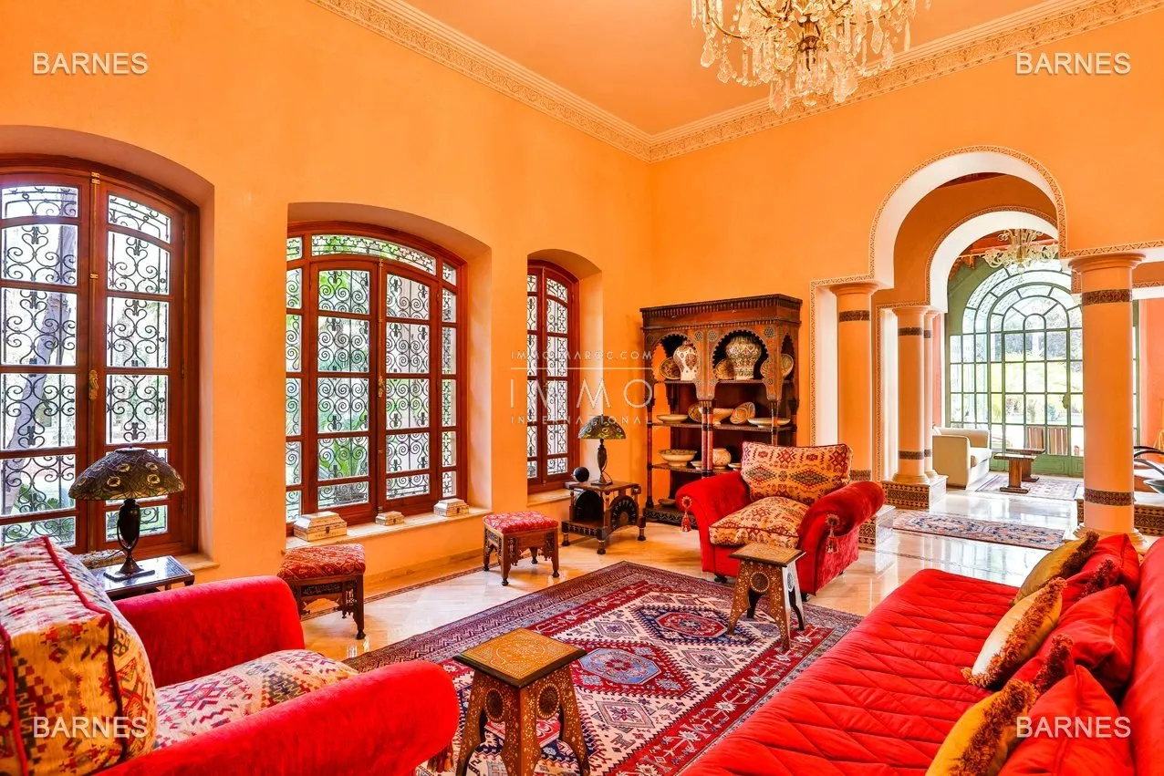 Palais arabo-berbère d’exception – circuit de la palmeraie – 5 suites – oasis d’un hectare