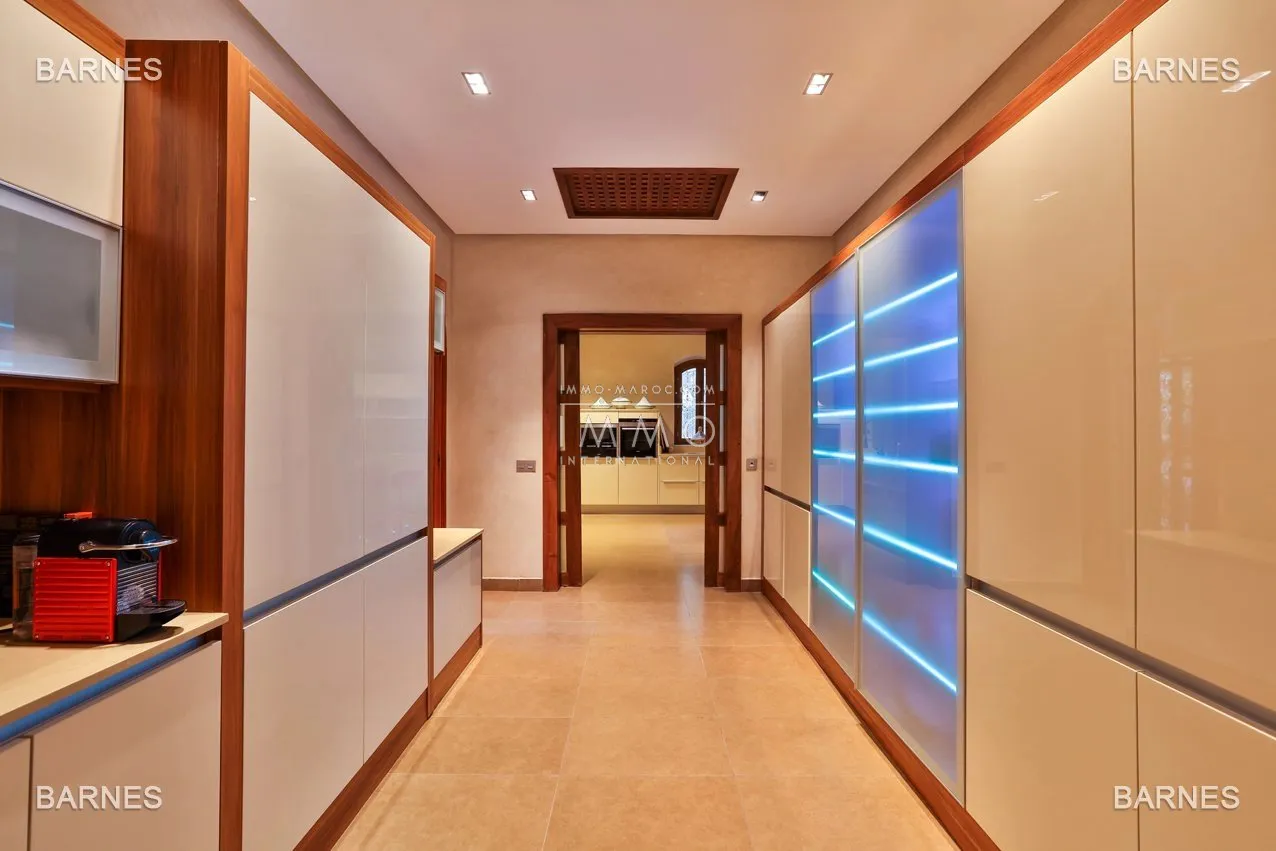 Palais arabo-berbère d’exception – circuit de la palmeraie – 5 suites – oasis d’un hectare