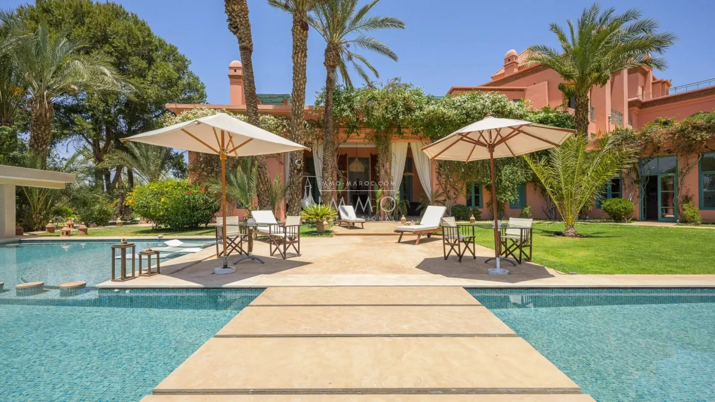 Villa à vendre palmeraie – 9 suites – 1 300 m² – terrain 1,5 ha – architecte charles boccara – salle sport & spa