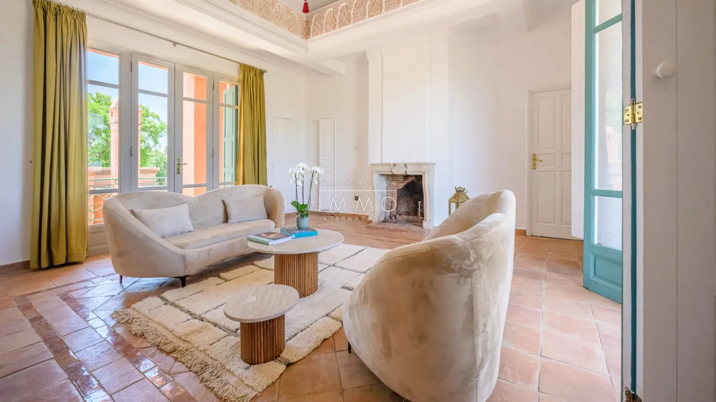 Villa à vendre palmeraie – 9 suites – 1 300 m² – terrain 1,5 ha – architecte charles boccara – salle sport & spa