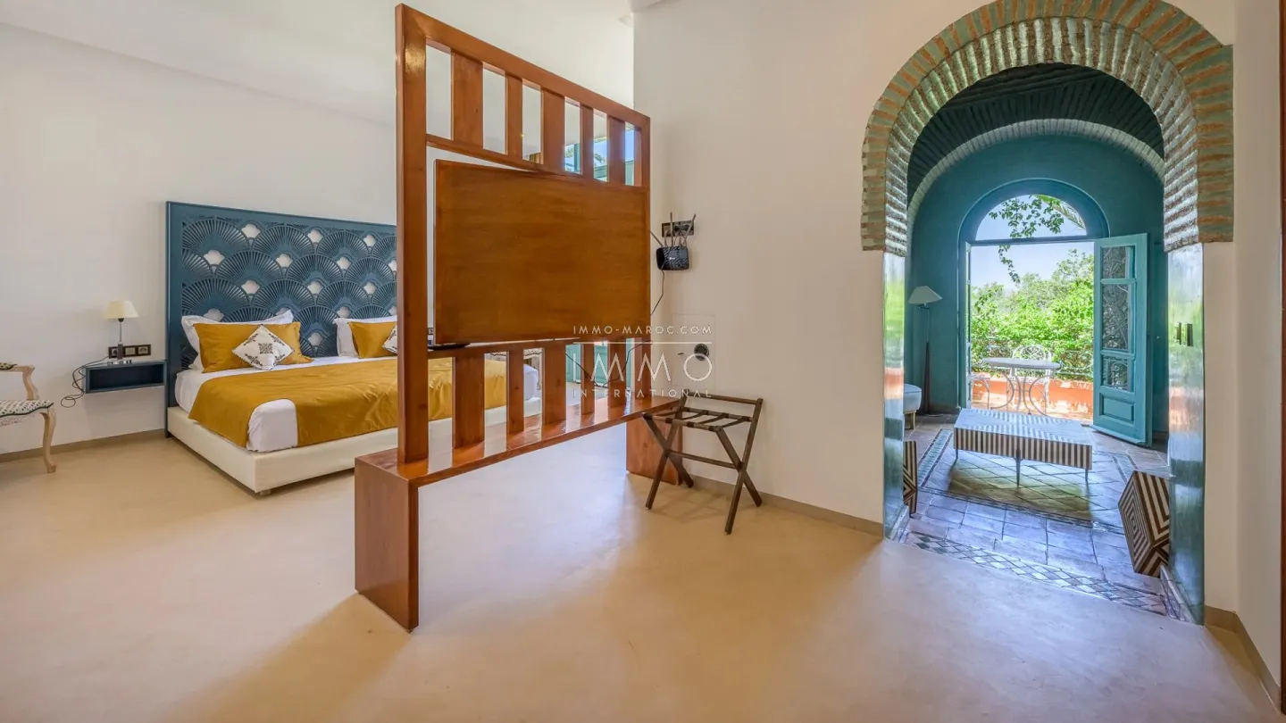 Villa à vendre palmeraie – 9 suites – 1 300 m² – terrain 1,5 ha – architecte charles boccara – salle sport & spa