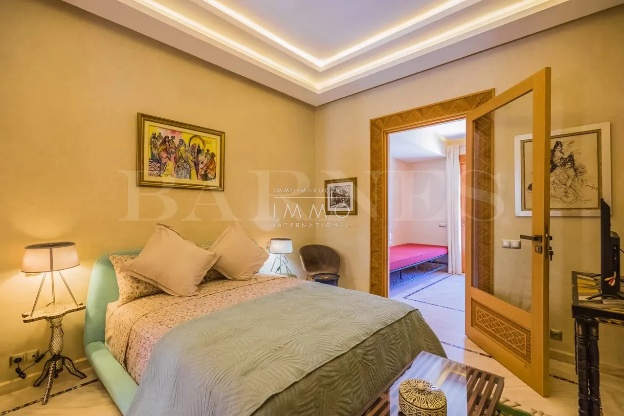 Palais oriental d’exception à vendre – dar tounsi, palmeraie – 9 suites – parc de 1 hectare