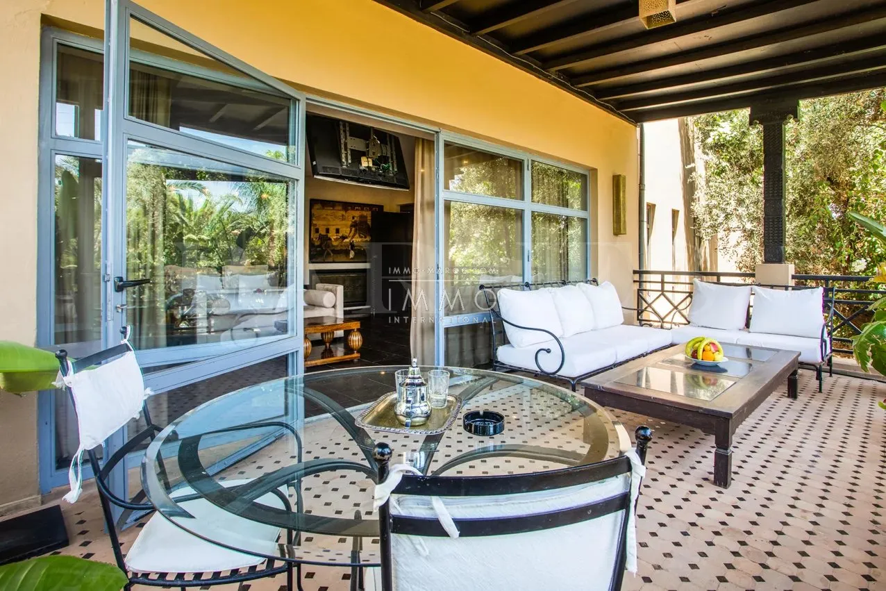 Palais d’hôtes d’exception à vendre – palmeraie – 19 suites – domaine de 2,2 hectares