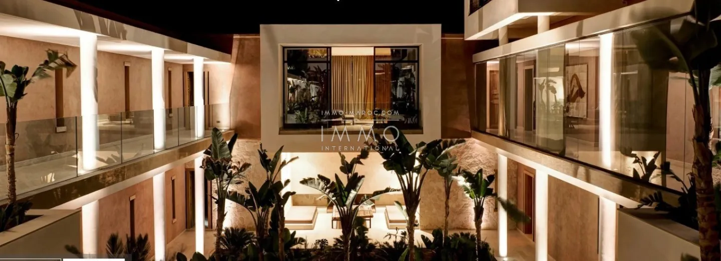 Chef-d’œuvre architectural à bab atlas – marbre de taza & noyer de l’atlas – 9 suites