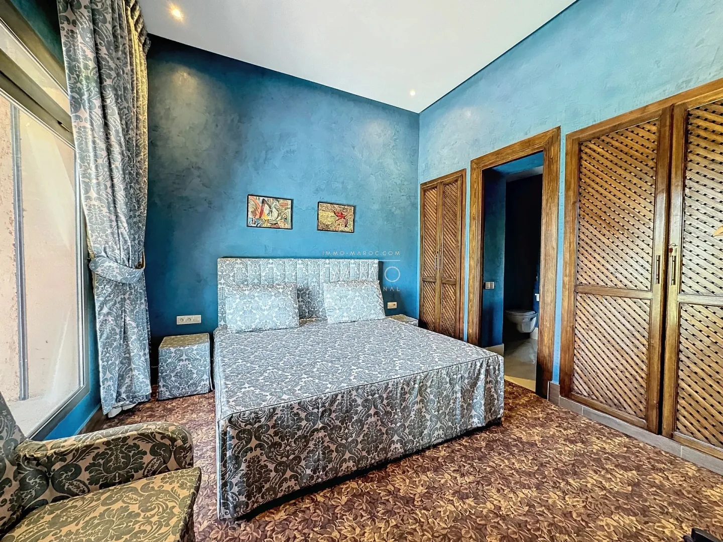 Palais arabo-andalou à vendre dans la palmeraie – 9 suites – parc de 2 hectares