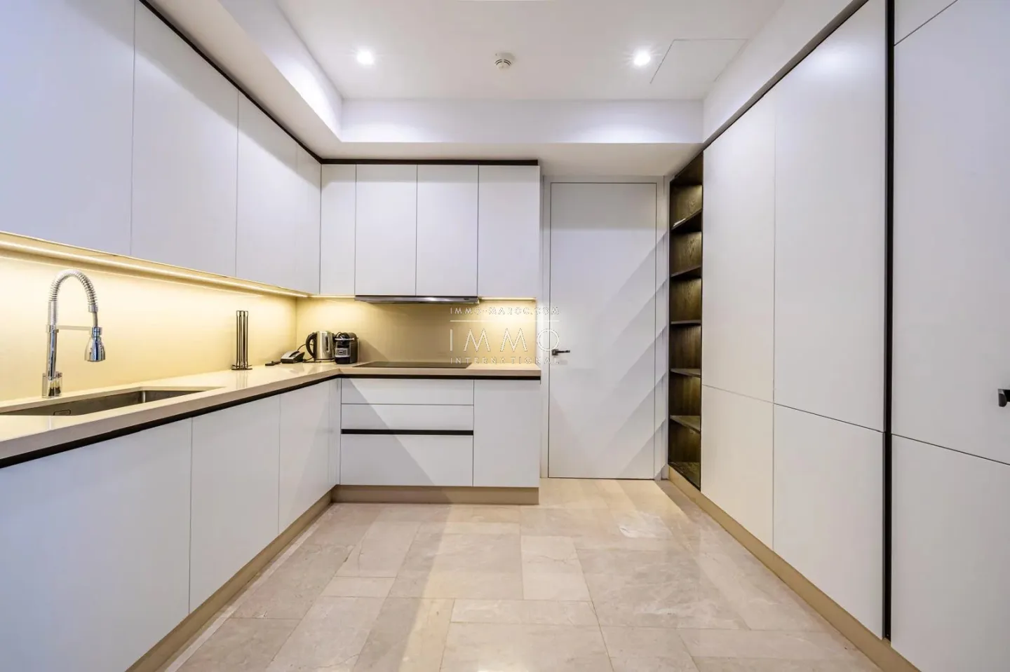 Appartement à vendre m avenue – 2 suites – 160 m² – four seasons residences – services hôteliers 5* – meublé