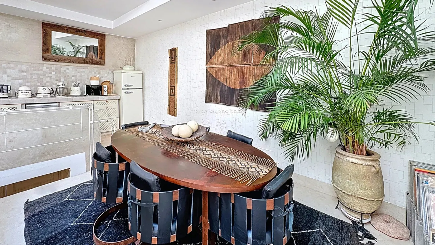 Riad à vendre – médina – 4 chambres – vue jardins mamounia – piscine chauffée rooftop – art déco – rénové – maison d'hôtes possible