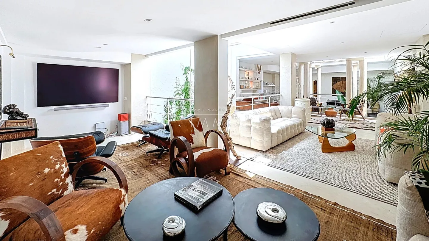 Riad à vendre – médina – 4 chambres – vue jardins mamounia – piscine chauffée rooftop – art déco – rénové – maison d'hôtes possible