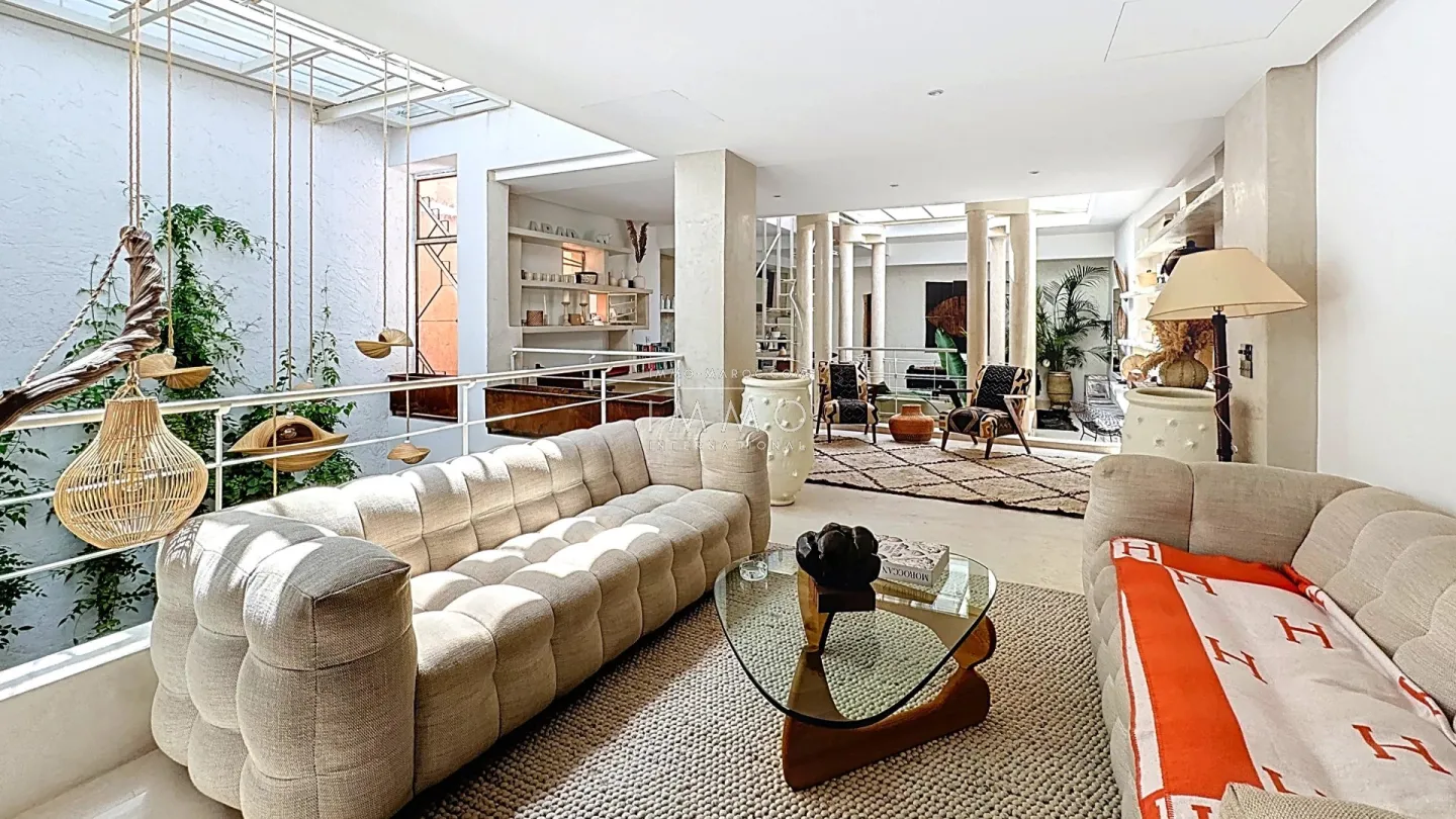 Riad à vendre – médina – 4 chambres – vue jardins mamounia – piscine chauffée rooftop – art déco – rénové – maison d'hôtes possible