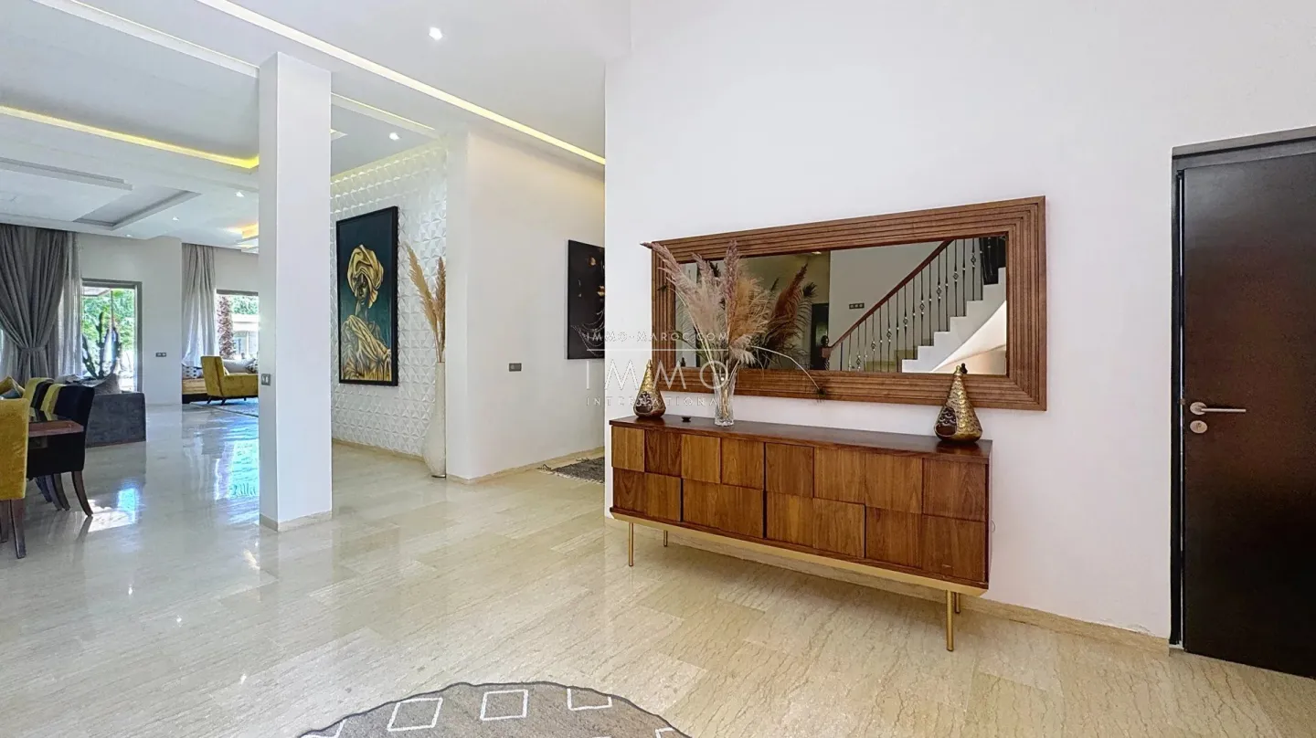 Villa d’exception à la location longue durée – route de fès, marrakech