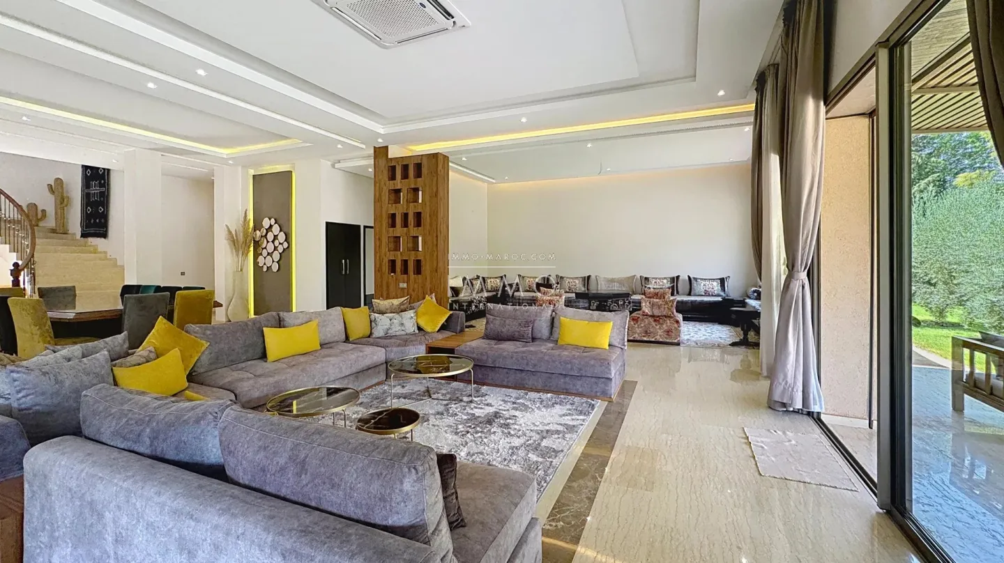 Villa d’exception à la location longue durée – route de fès, marrakech