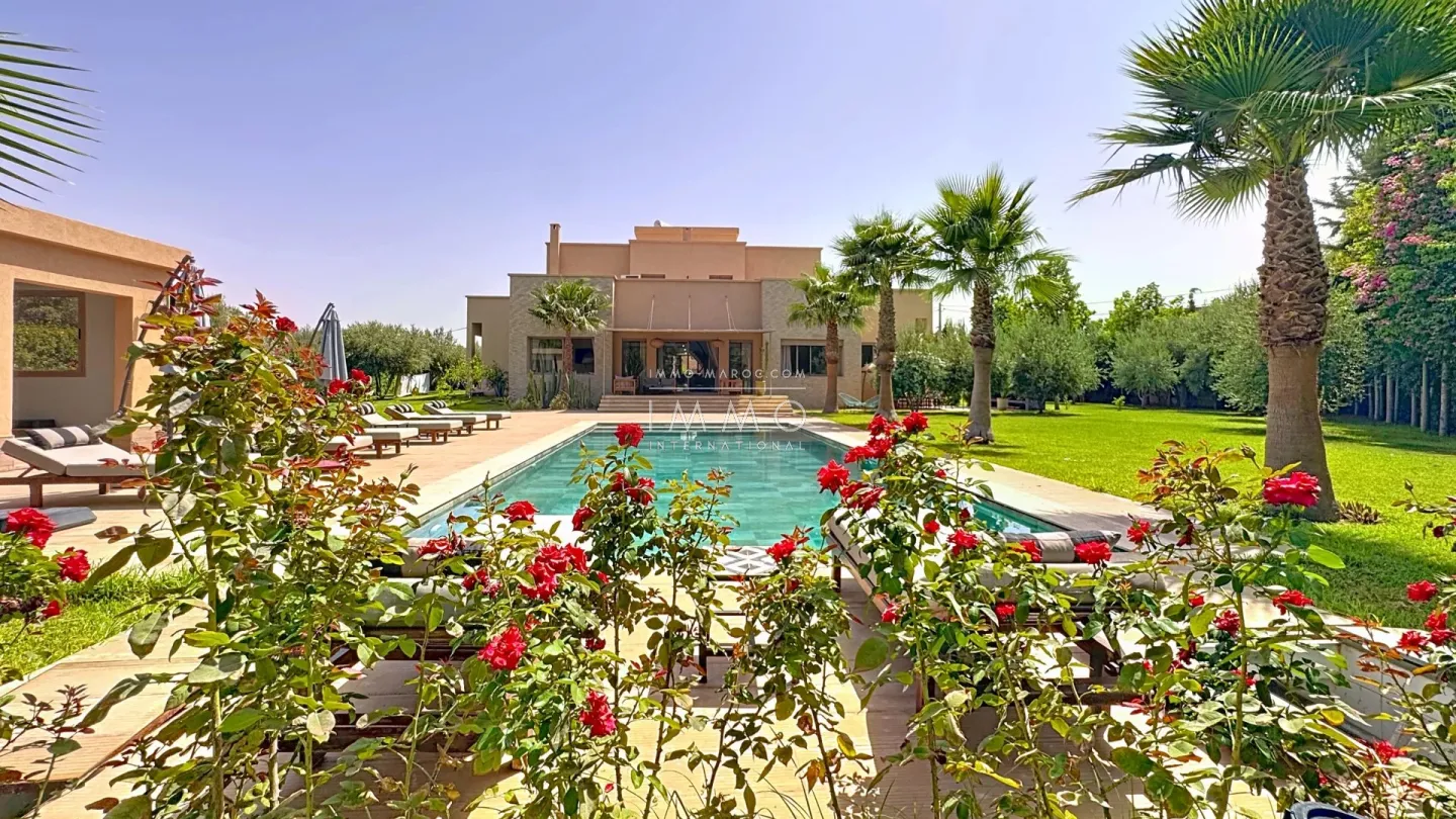 Villa d’exception à la location longue durée – route de fès, marrakech