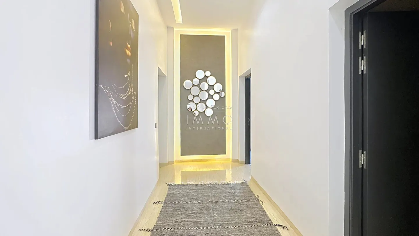 Villa d’exception à la location longue durée – route de fès, marrakech