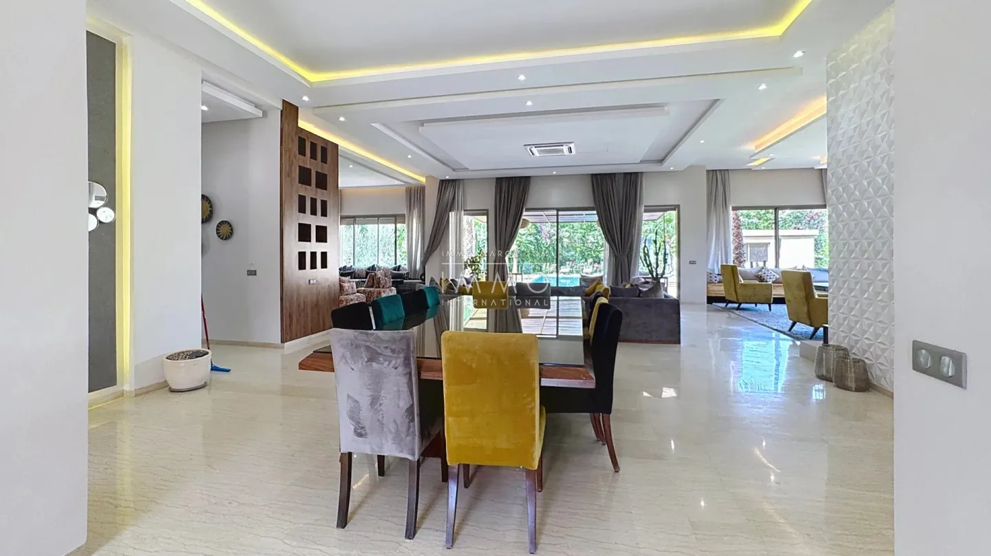 Villa d’exception à la location longue durée – route de fès, marrakech