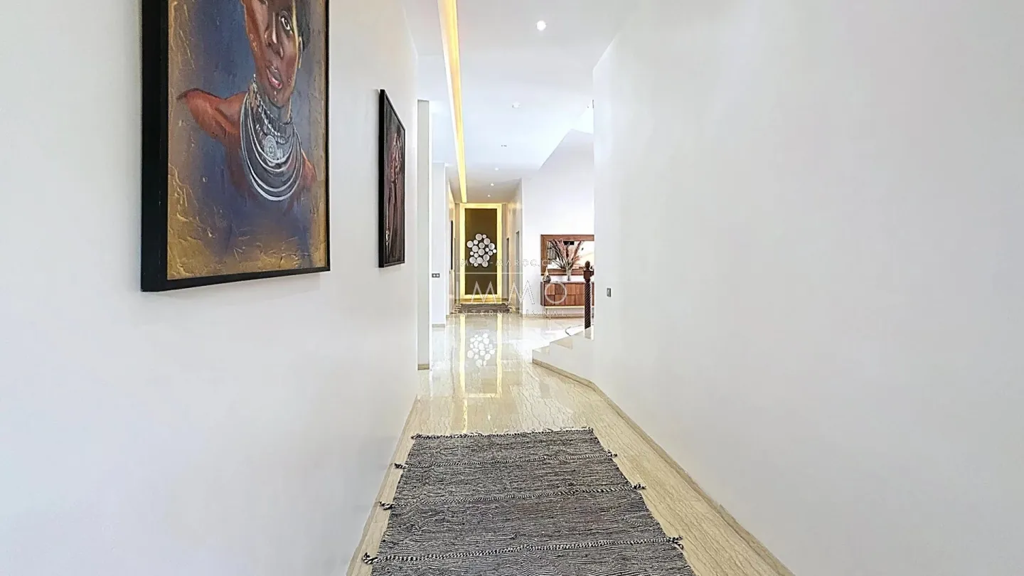 Villa d’exception à la location longue durée – route de fès, marrakech