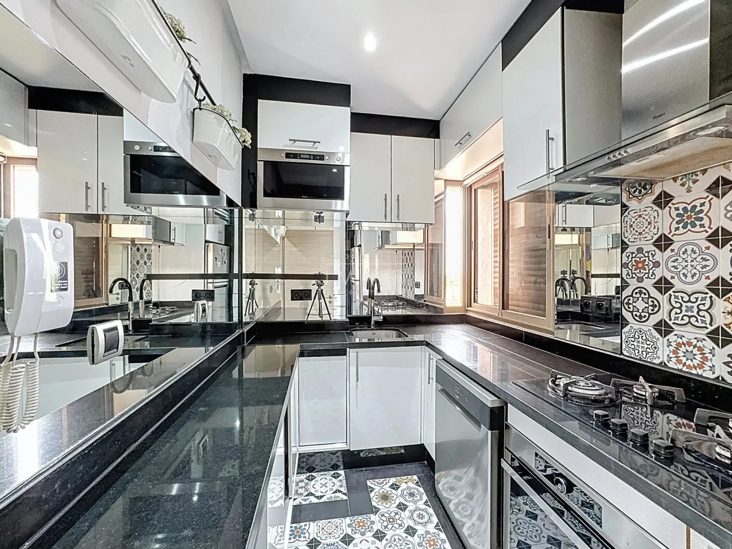 Appartement à vendre agdal – 3 chambres – 106 m² – 2ème étage – meublé – résidence fermée sécurisée