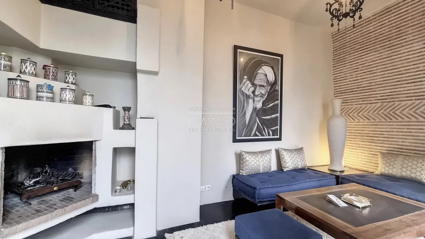 Riad à vendre – riad laarouss – 4 chambres – piscine – vue atlas & toits médina – accès voiture – maison d'hôtes possible