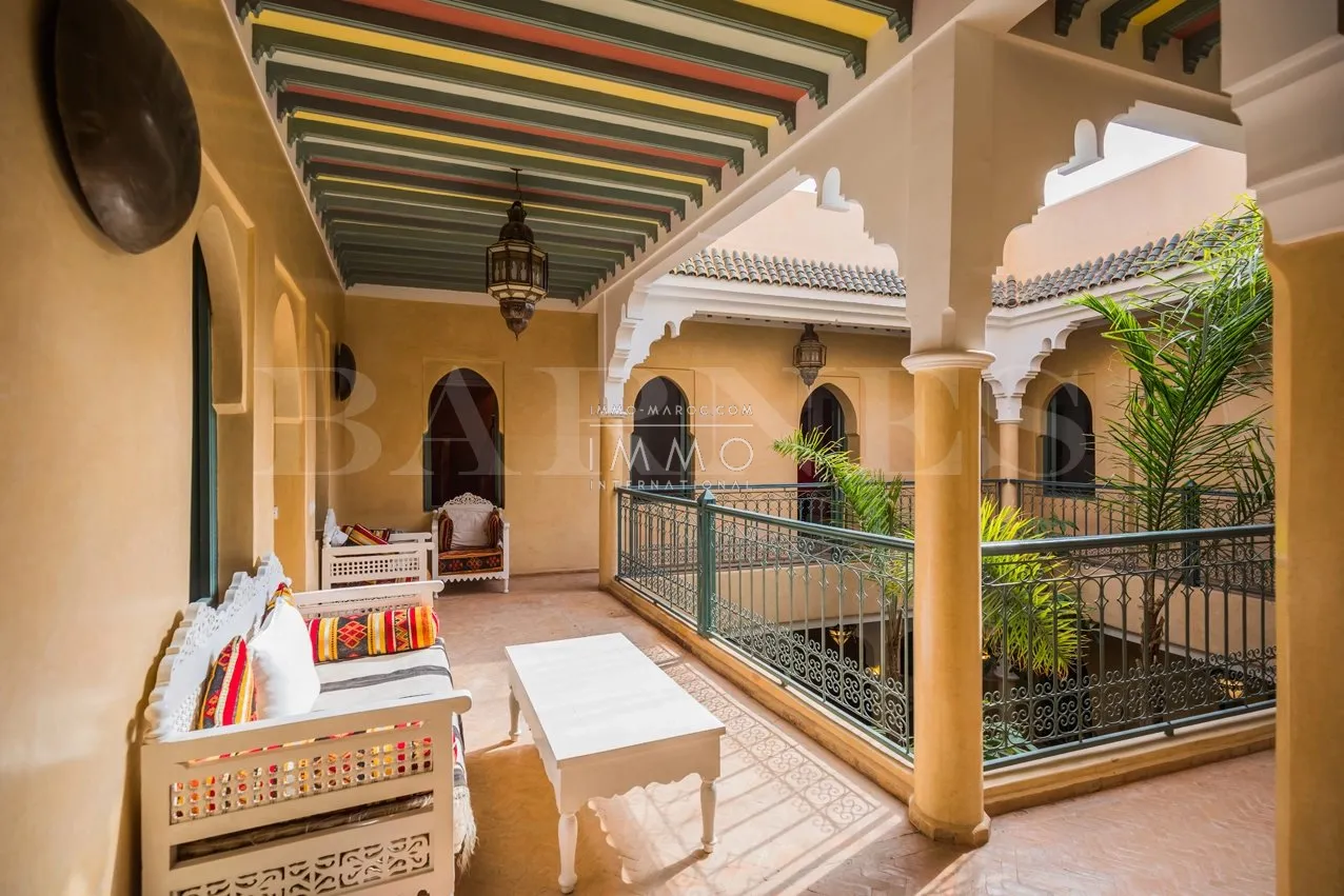 Riad à vendre – dar el bacha – 6 chambres – maison d'hôtes – douiria – bassin terrasse – maison d'hôtes possible