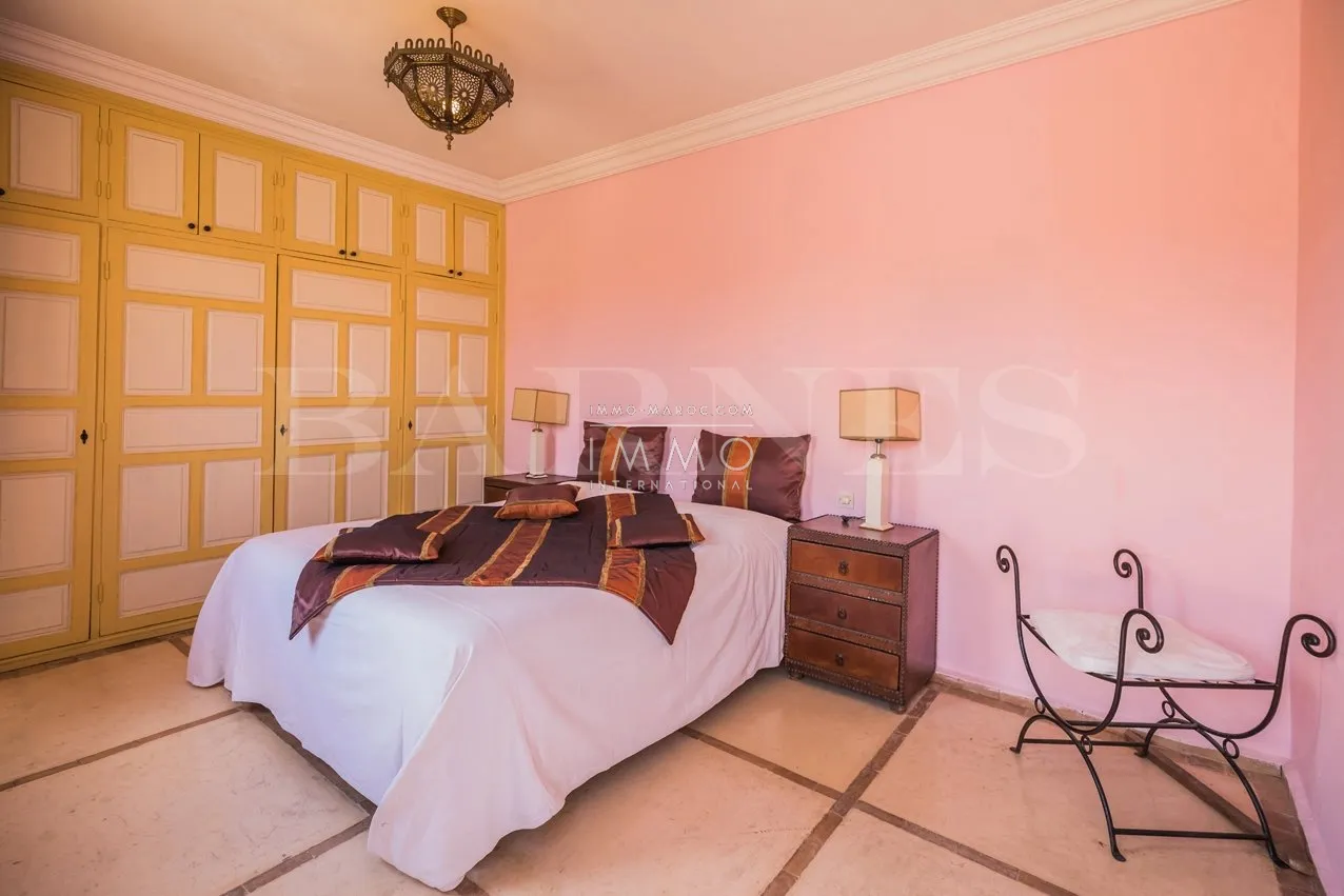 Riad à vendre – dar el bacha – 6 chambres – maison d'hôtes – douiria – bassin terrasse – maison d'hôtes possible