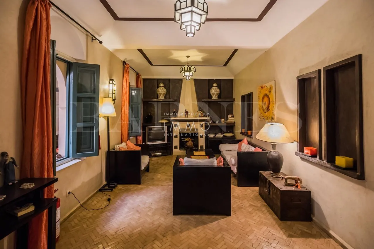 Riad à vendre – dar el bacha – 6 chambres – maison d'hôtes – douiria – bassin terrasse – maison d'hôtes possible