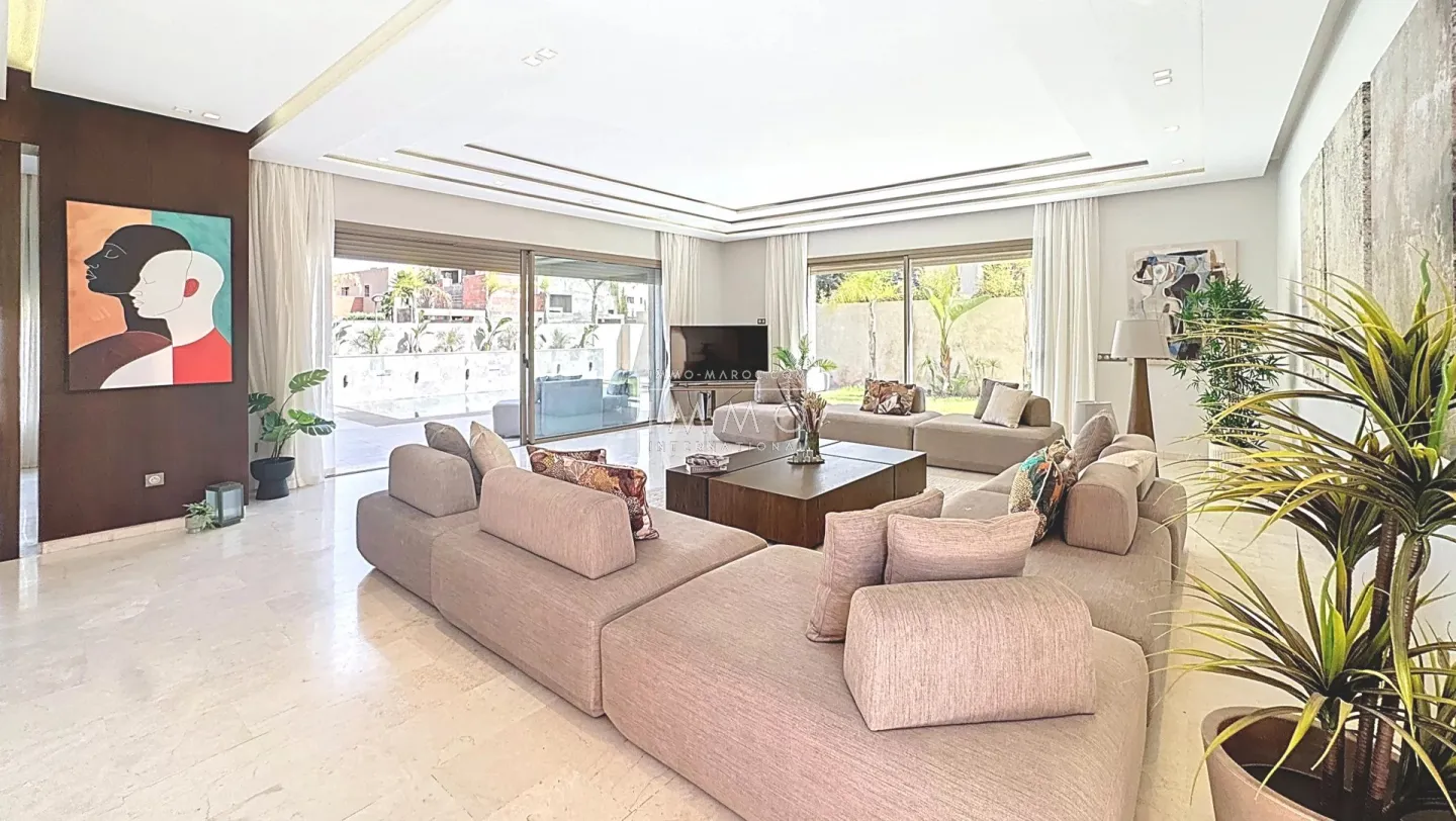 Villa à vendre route de l'ourika marrakech – 6 chambres – 373 m² – piscine – jacuzzi