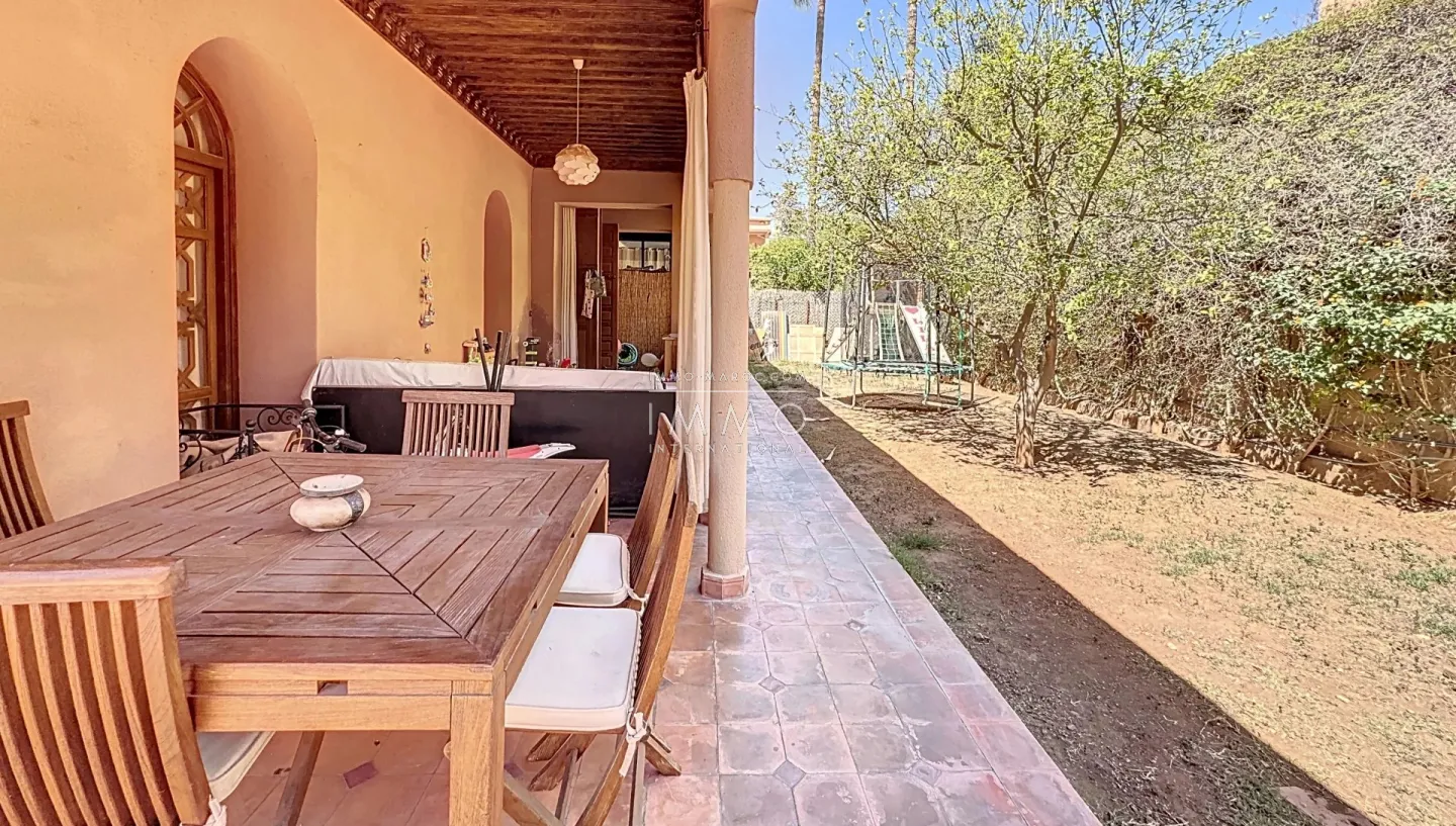 Villa de plain-pied à vendre à targa – 6 chambres – terrain 1 300 m² sans vis-à-vis