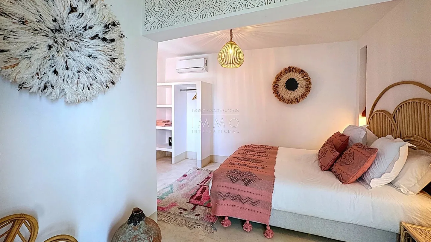 Riad à vendre – kasbah – 3 chambres – beldi chic – piscine – titré – meublé clé en main