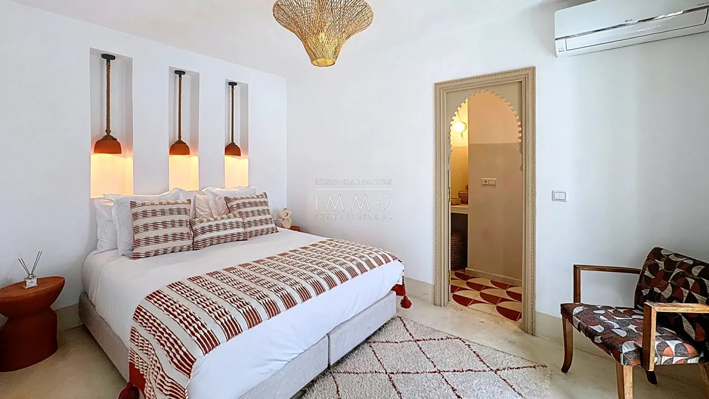Riad à vendre – kasbah – 3 chambres – beldi chic – piscine – titré – meublé clé en main