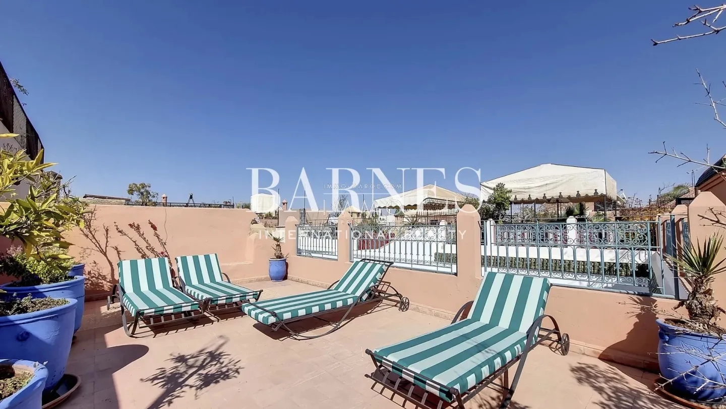 Riad maison d'hôtes en exploitation à vendre derb dabachi marrakech - 200m² - 5 chambres