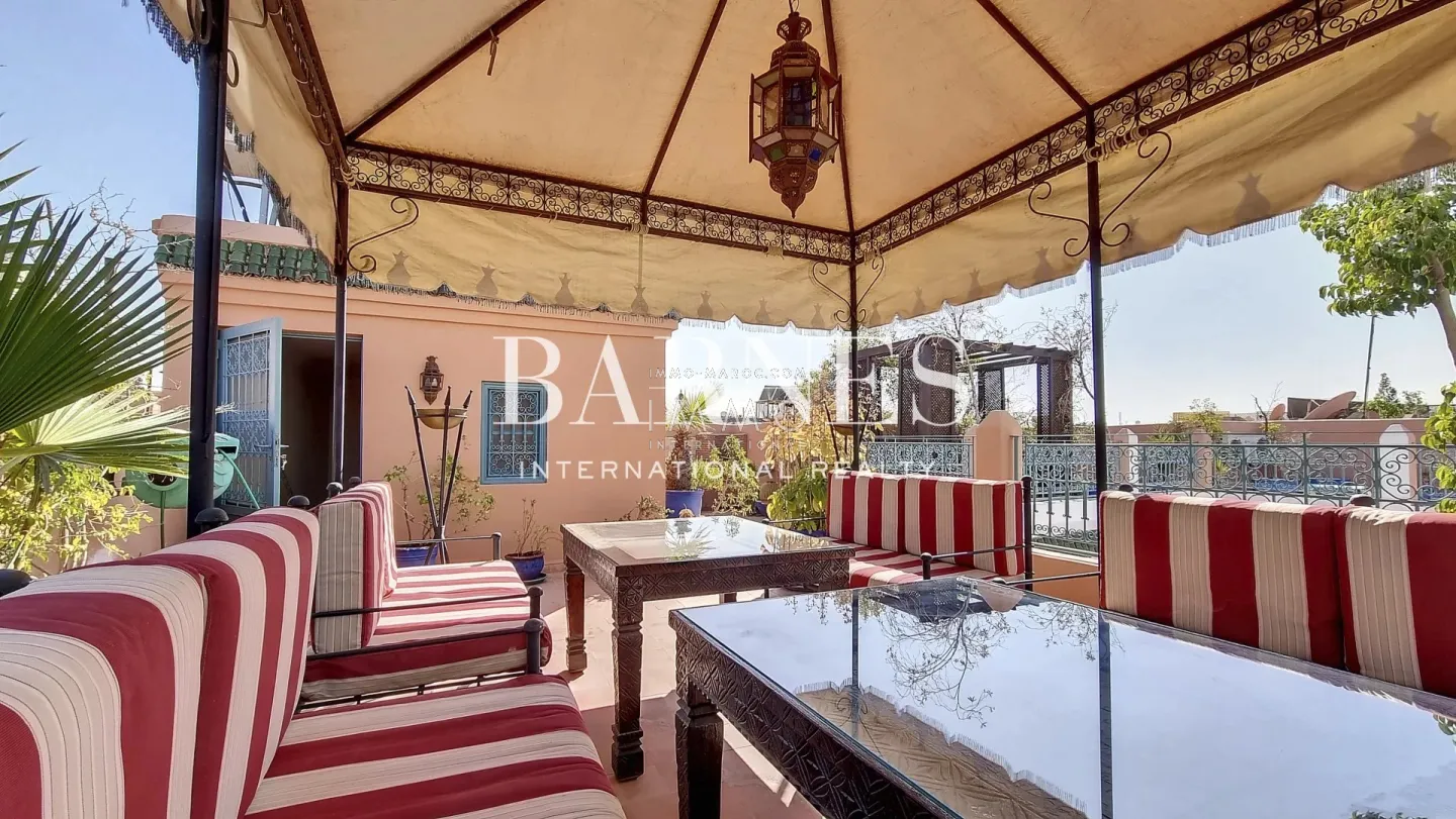 Riad maison d'hôtes en exploitation à vendre derb dabachi marrakech - 200m² - 5 chambres