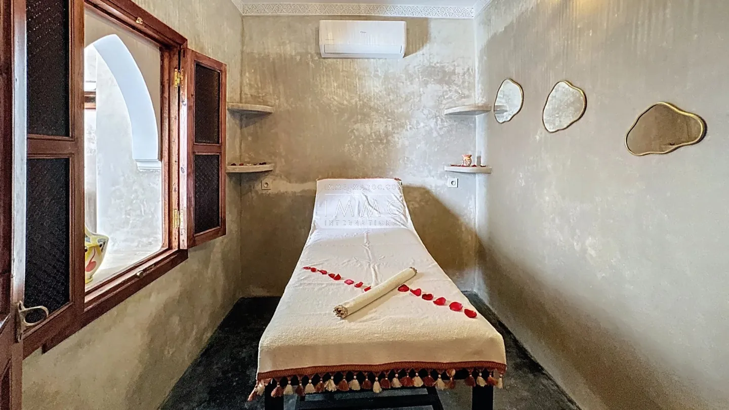 Riad à vendre – ben salah – 5 suites – hammam & spa – bassin patio – vue 360° atlas – clé en main – maison d'hôtes possible