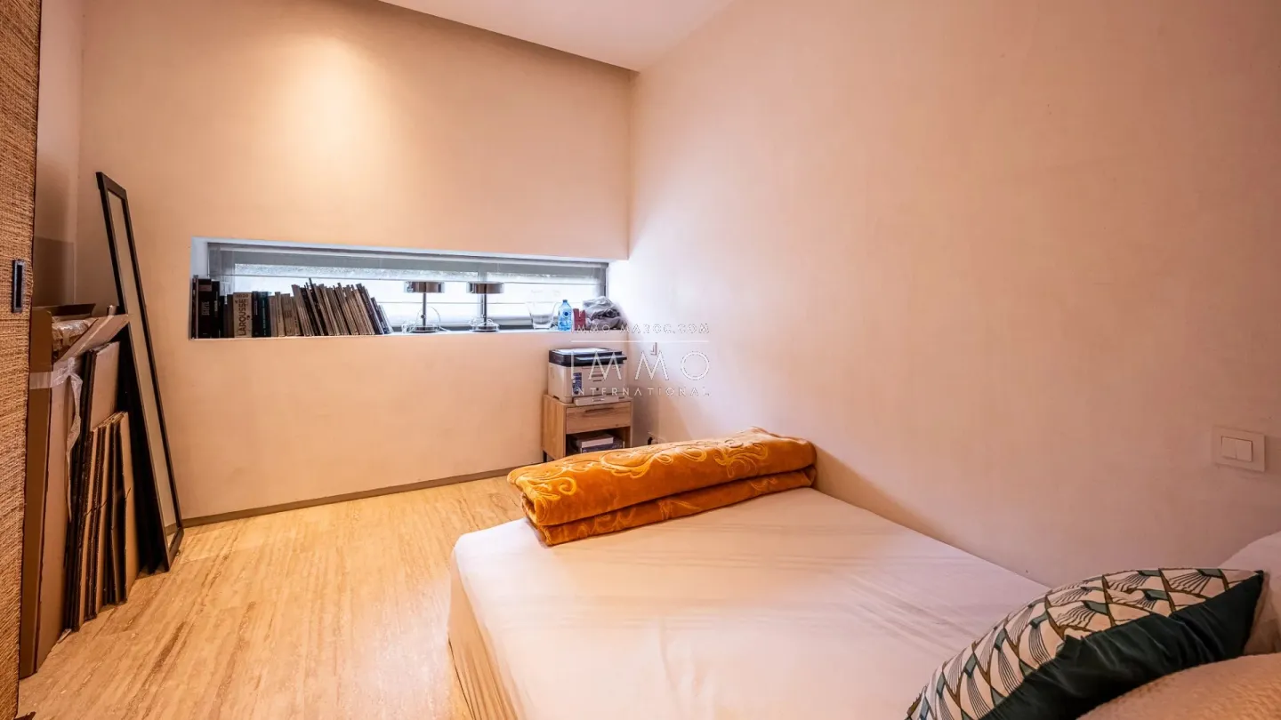 Villa de charme de plain-pied à vendre – route d'amizmiz – 4 chambres – 1 000 m²