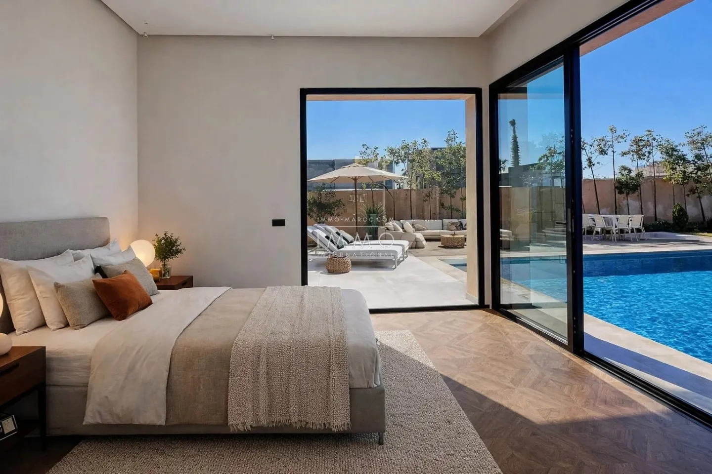 Villa contemporaine plain-pied sur 1350 m2 de terrain