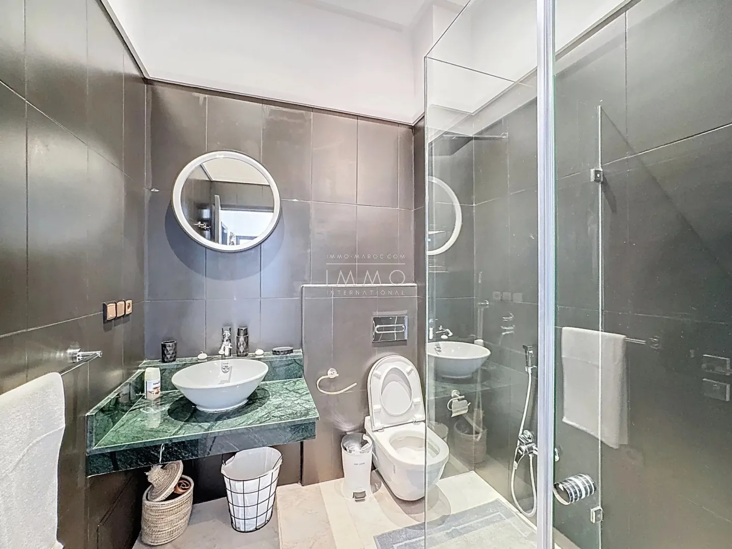 Villa à vendre en front de golf argan marrakech – 4 suites – 350 m² – piscine chauffée.