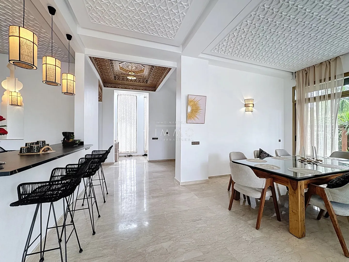 Villa à vendre en front de golf argan marrakech – 4 suites – 350 m² – piscine chauffée.