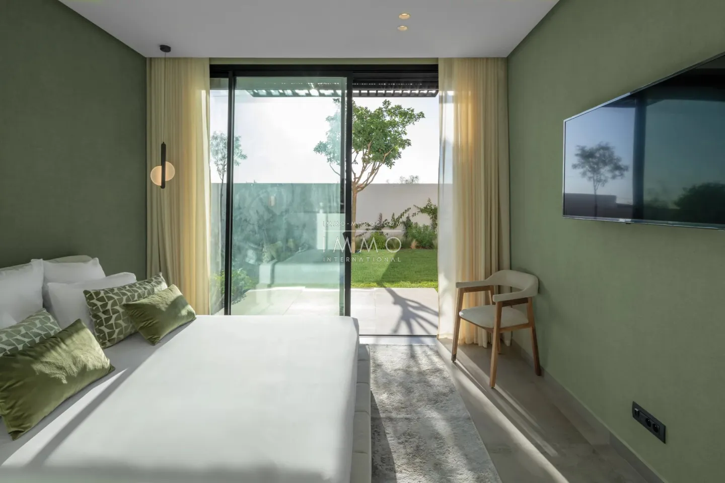 Villa contemporaine de plain-pied à vendre – route de l'ourika – 4 suites