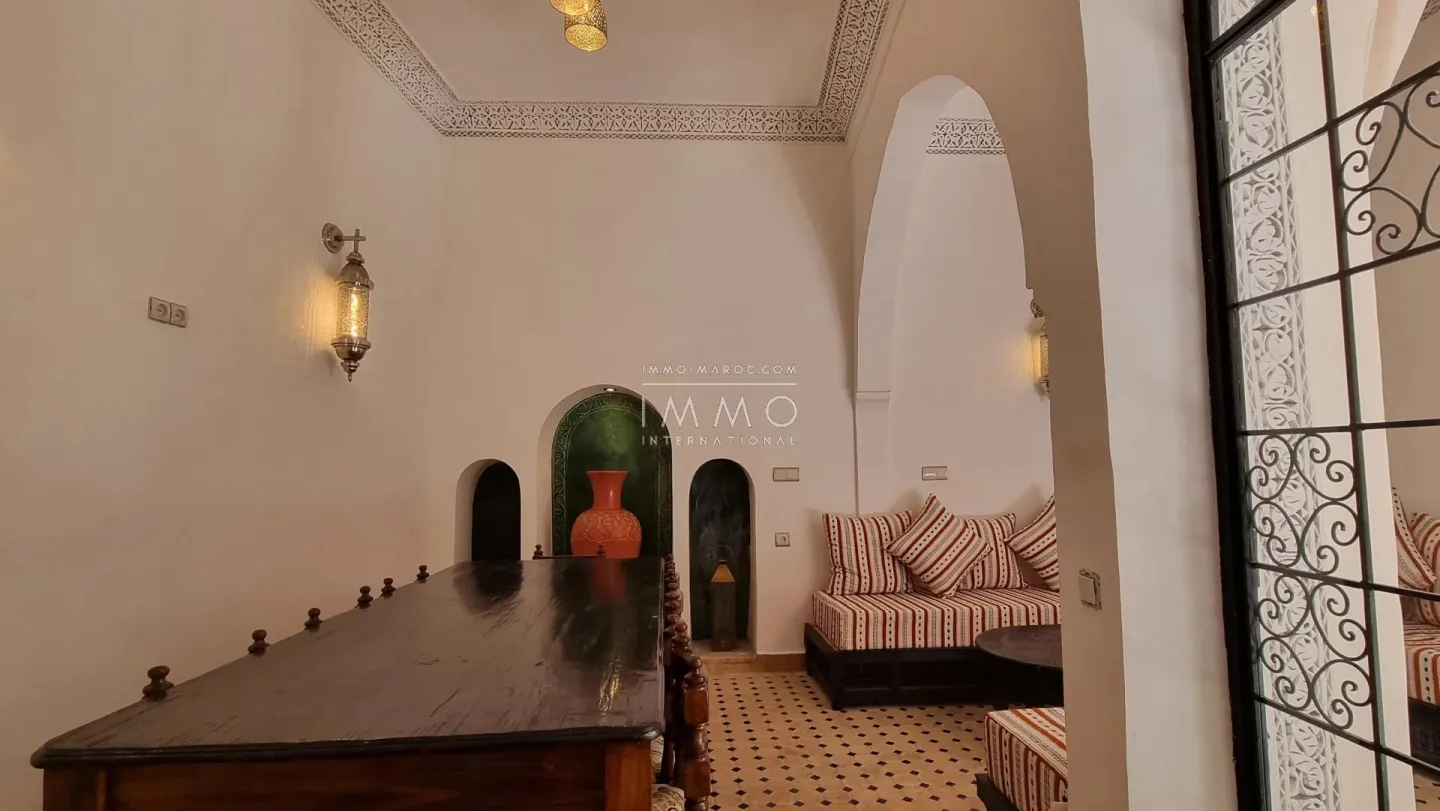 Riad à vendre – sidi mimoun – 5 chambres – hammam – terrasse vue koutoubia – vue 360° médina – maison d'hôtes possible
