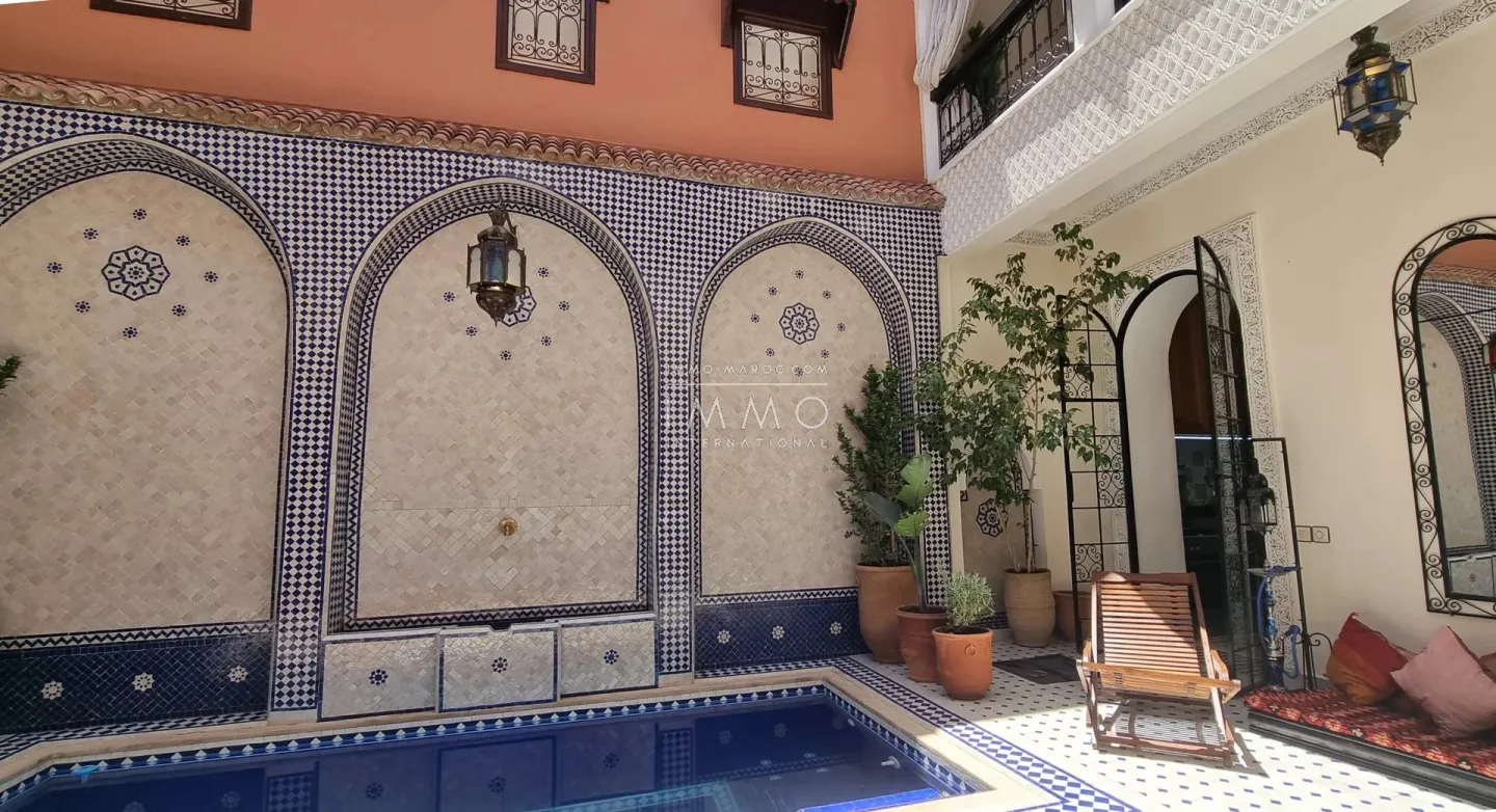 Riad à vendre – sidi mimoun – 5 chambres – hammam – terrasse vue koutoubia – vue 360° médina – maison d'hôtes possible