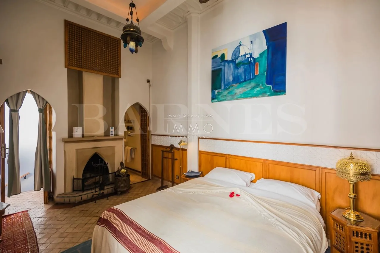 Riad à vendre – bab doukkala – 9 chambres – deux riads communicants – maison d'hôtes en exploitation – piscine & jacuzzi – potentiel hôtelier