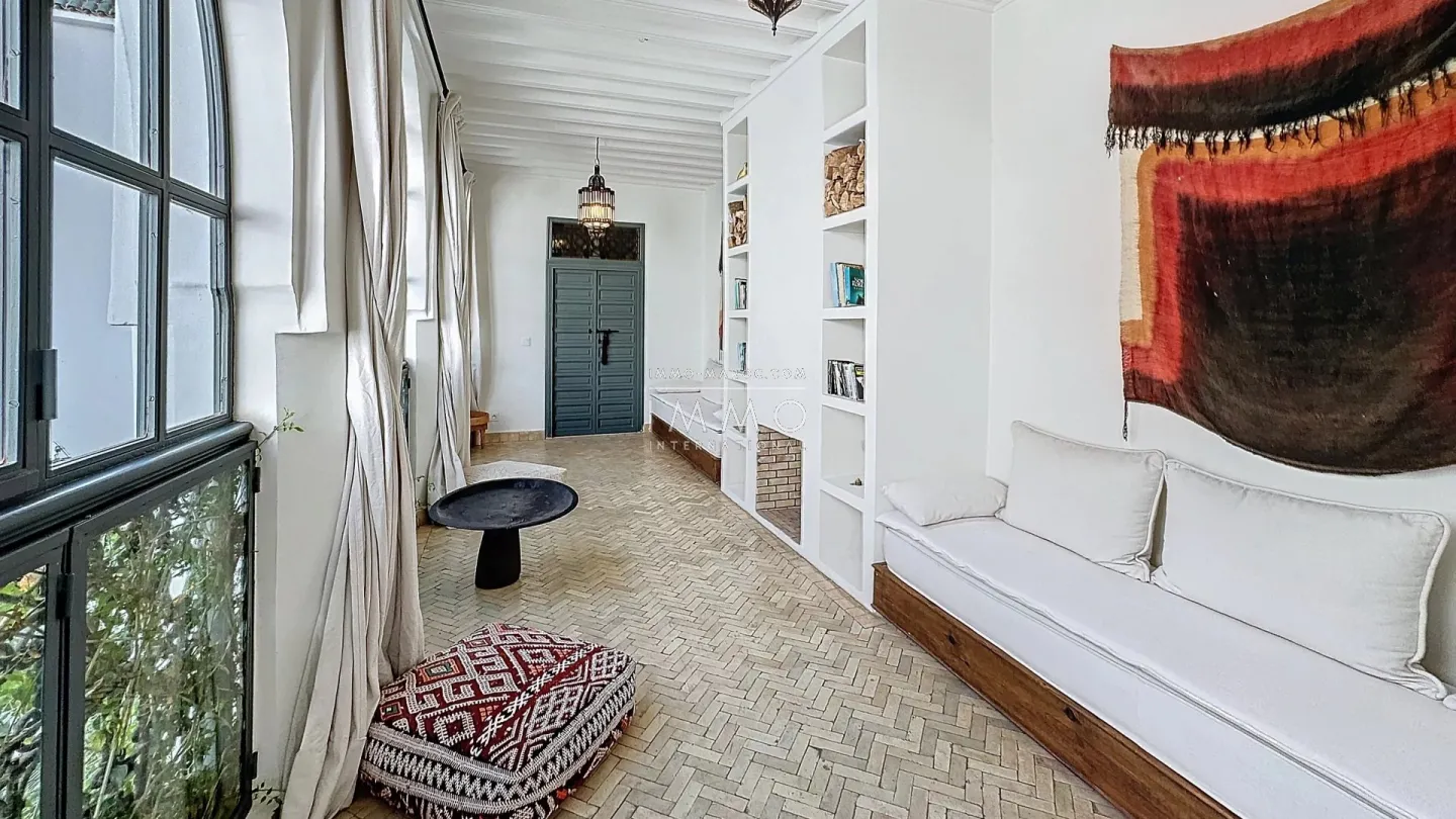 Riad à vendre – derb dabachi – 4 suites – rénové 2023 – terrasse panoramique médina – finitions haut de gamme – maison d'hôtes possible