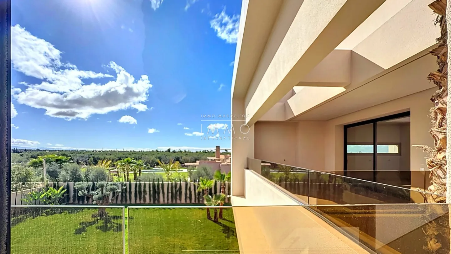 Villa à vendre route de l'ourika – 5 suites – 560 m² – terrain 1 250 m² – neuve – vue atlas – jacuzzi – salon encastré