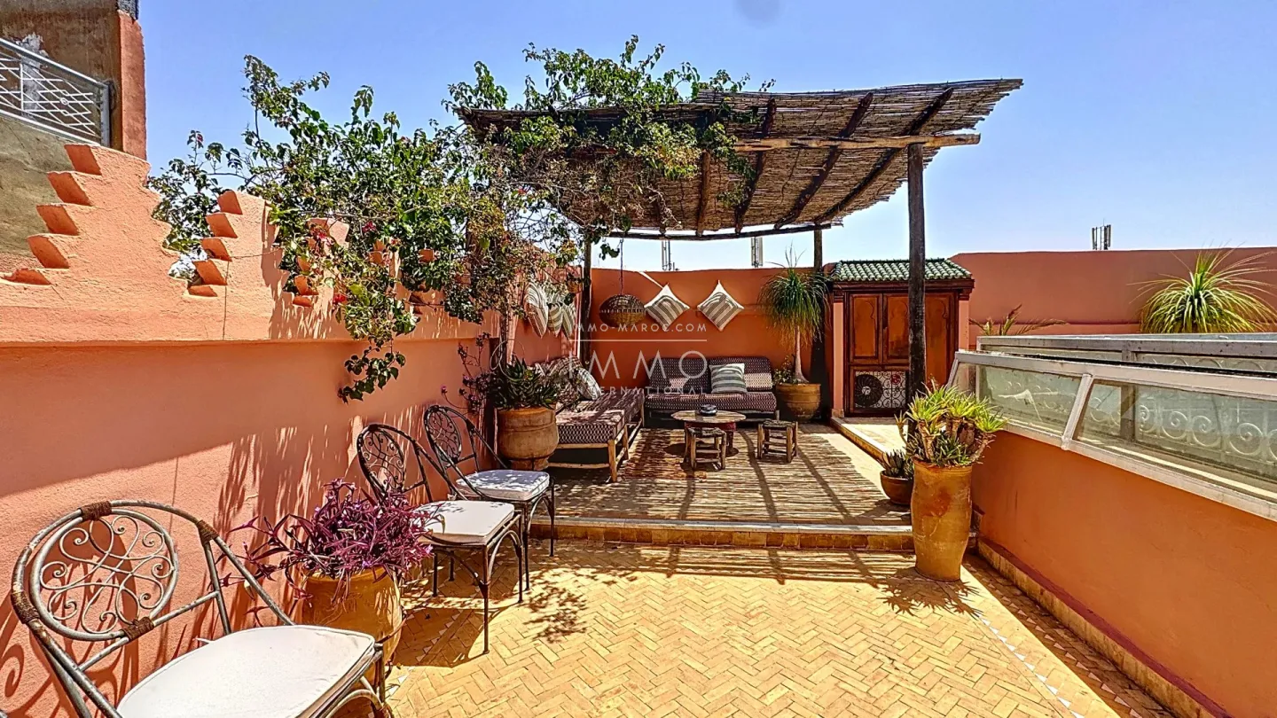 Riad à vendre – riad zitoun kedim – 6 suites – hammam – bassin rooftop – vue koutoubia – architecture traditionnelle – maison d'hôtes possible