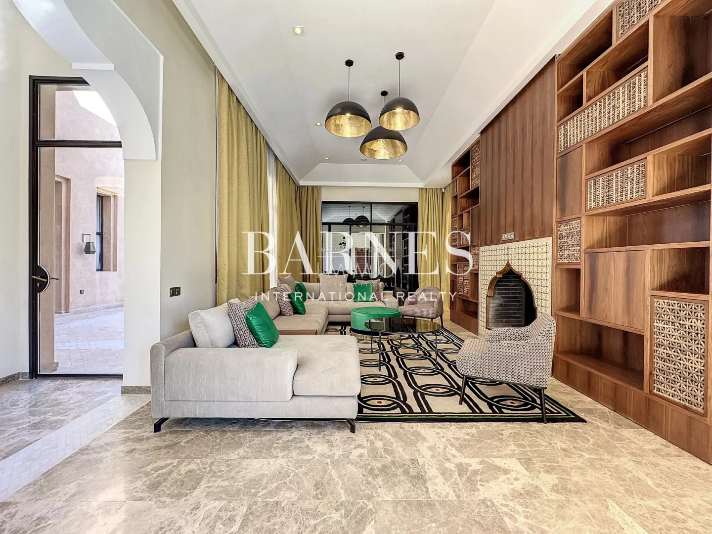 Villa d'exception en front de golf – quartier agdal – 4 suites – style marocain épuré