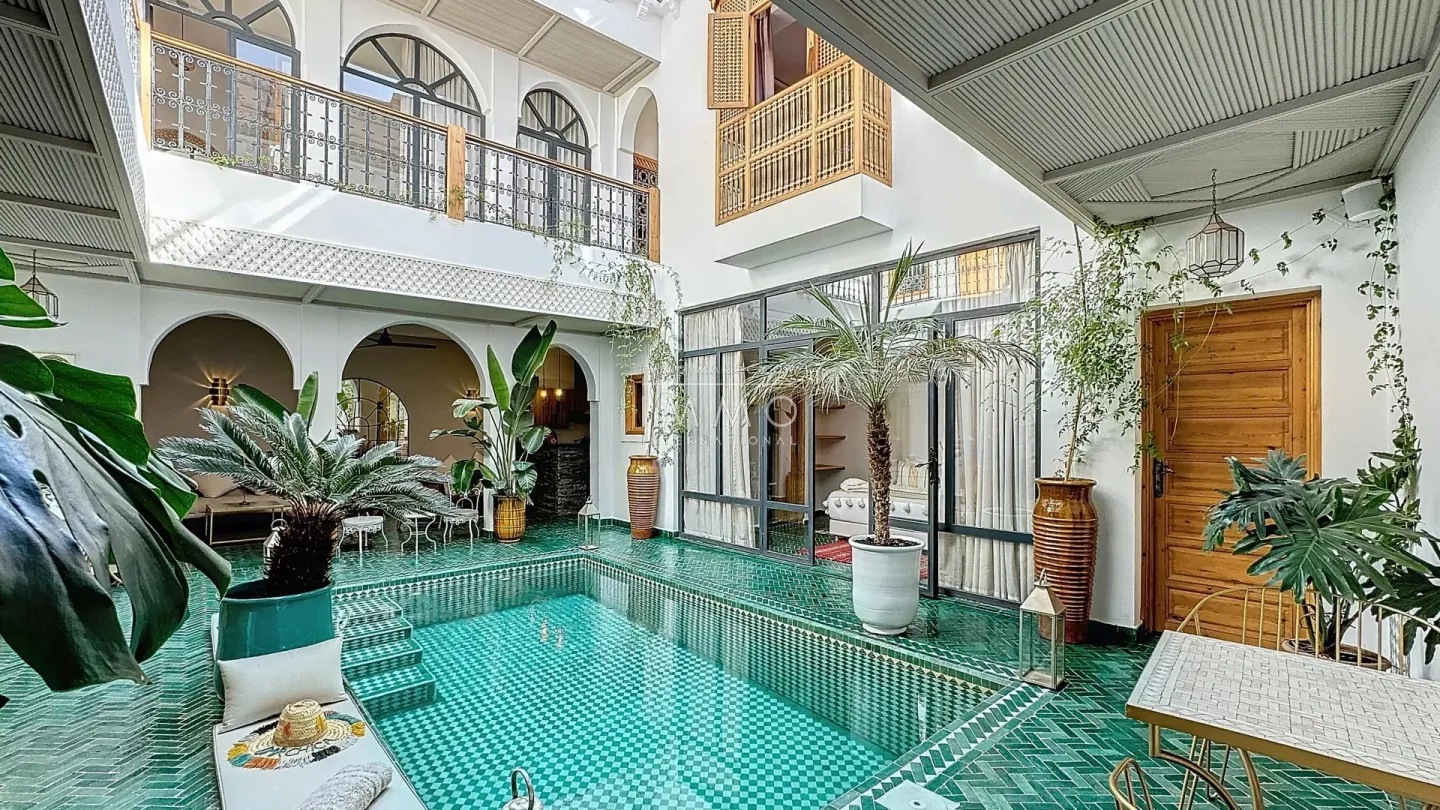 Riad à vendre – dar el bacha – 6 chambres – maison d'hôtes boho chic en activité – piscine chauffée – rooftop vue panoramique – maison d'hôtes possible
